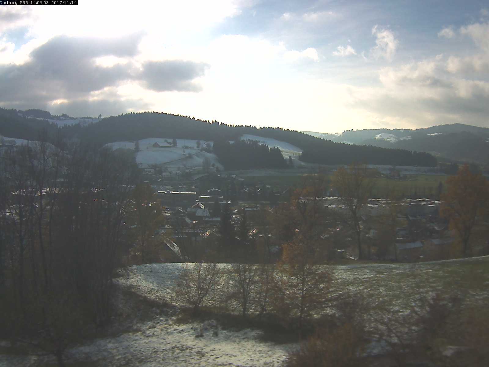 Webcam-Bild: Aussicht vom Dorfberg in Langnau 20171114-140601