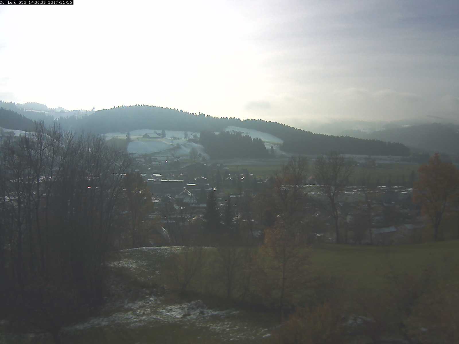 Webcam-Bild: Aussicht vom Dorfberg in Langnau 20171116-140601