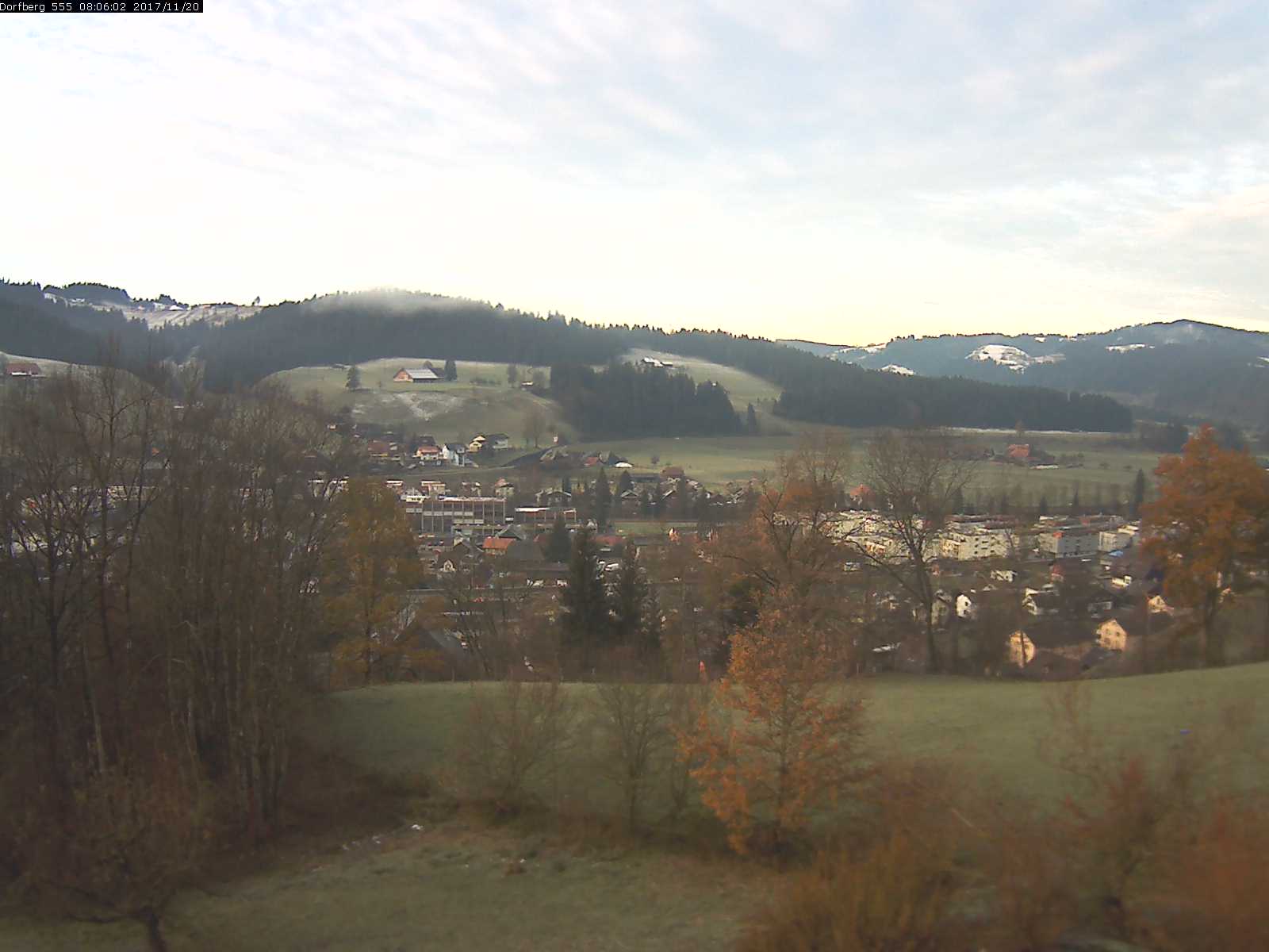 Webcam-Bild: Aussicht vom Dorfberg in Langnau 20171120-080601