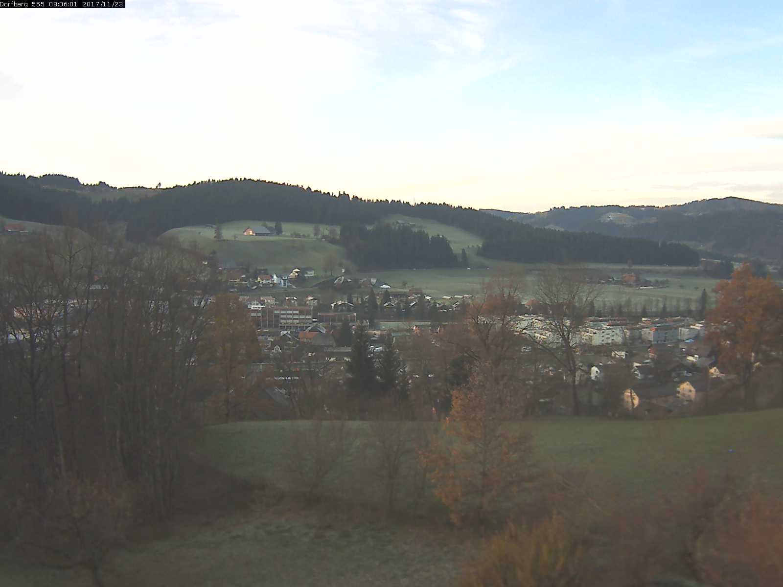 Webcam-Bild: Aussicht vom Dorfberg in Langnau 20171123-080601