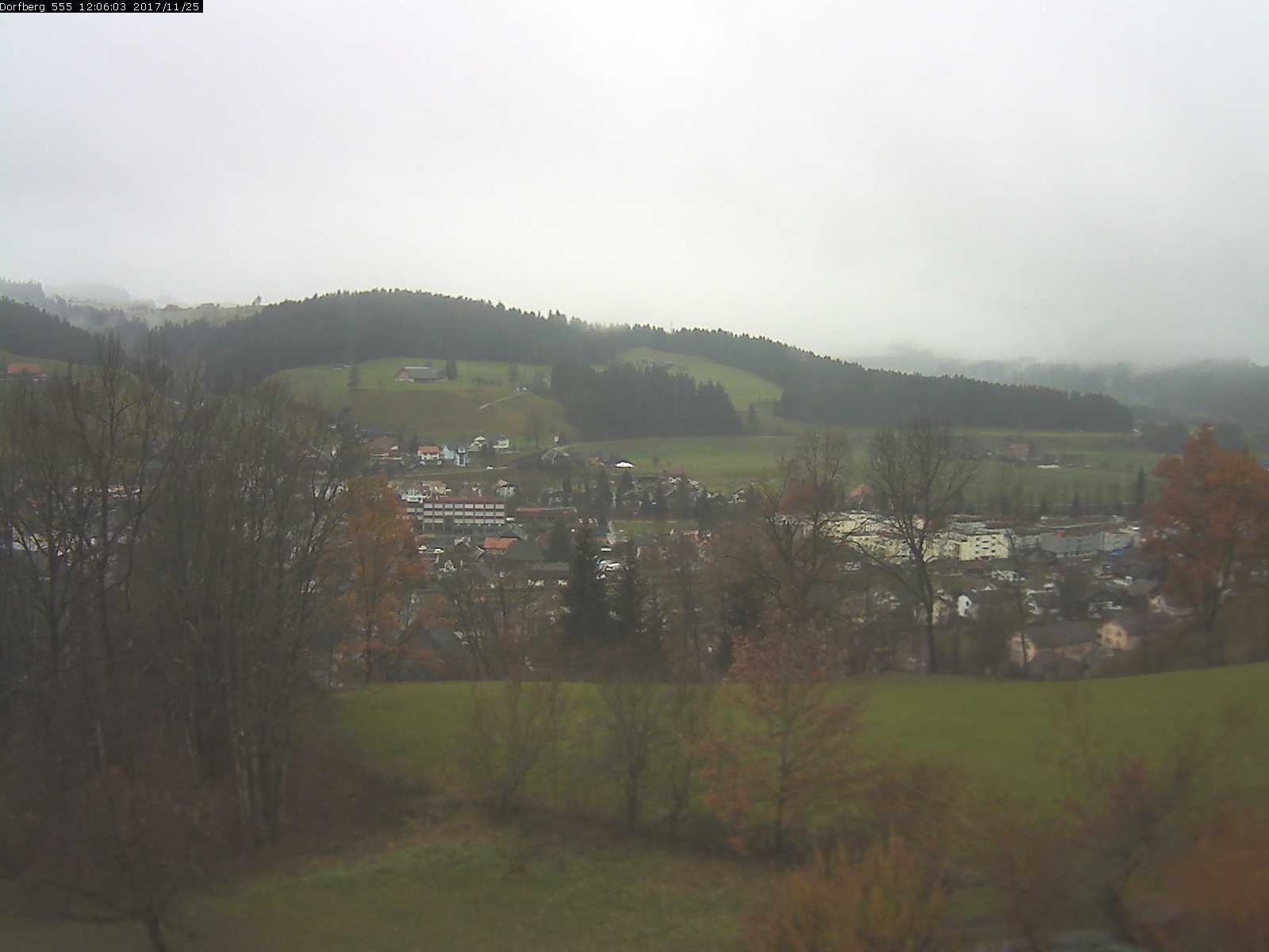 Webcam-Bild: Aussicht vom Dorfberg in Langnau 20171125-120601