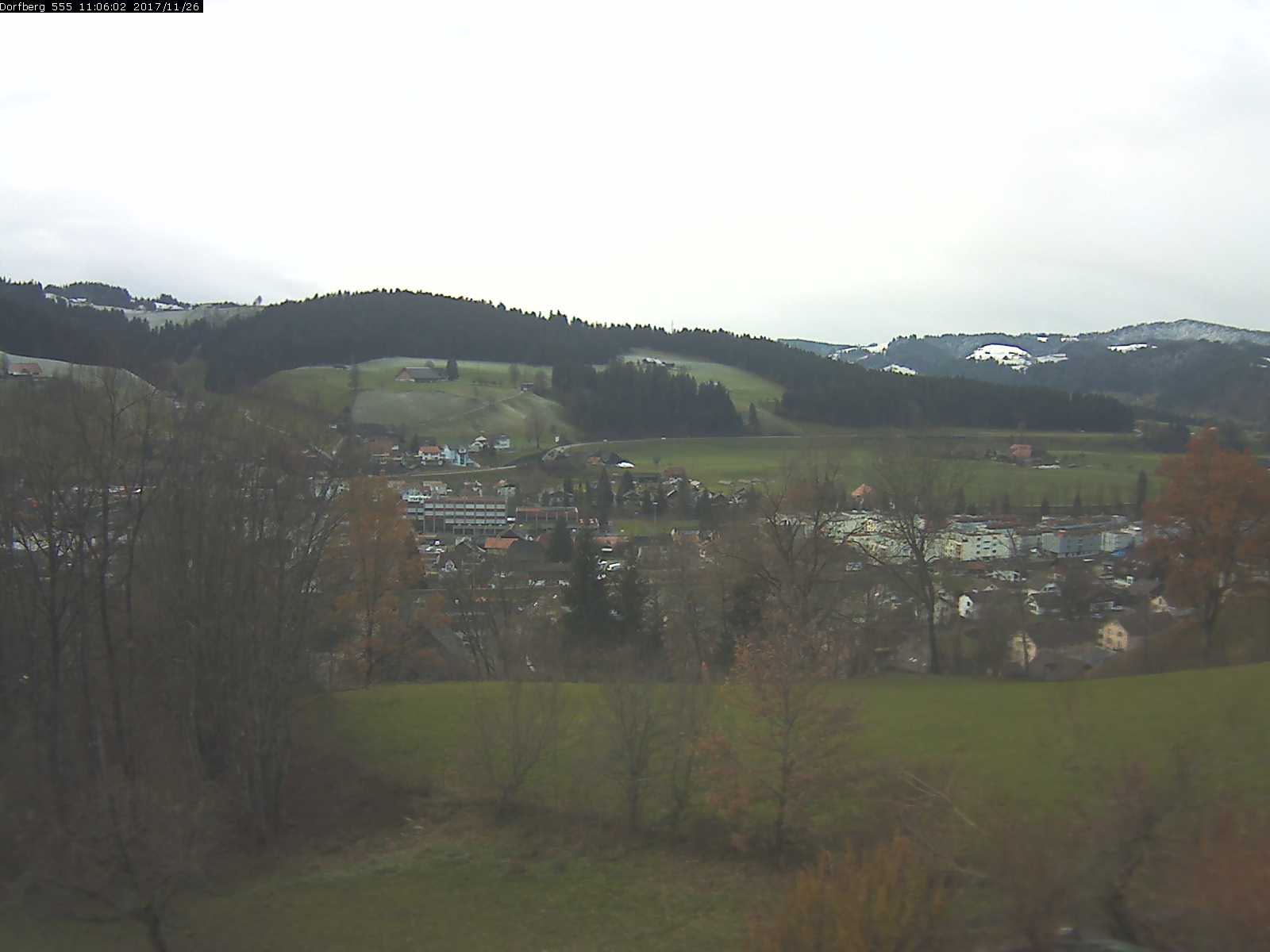 Webcam-Bild: Aussicht vom Dorfberg in Langnau 20171126-110601