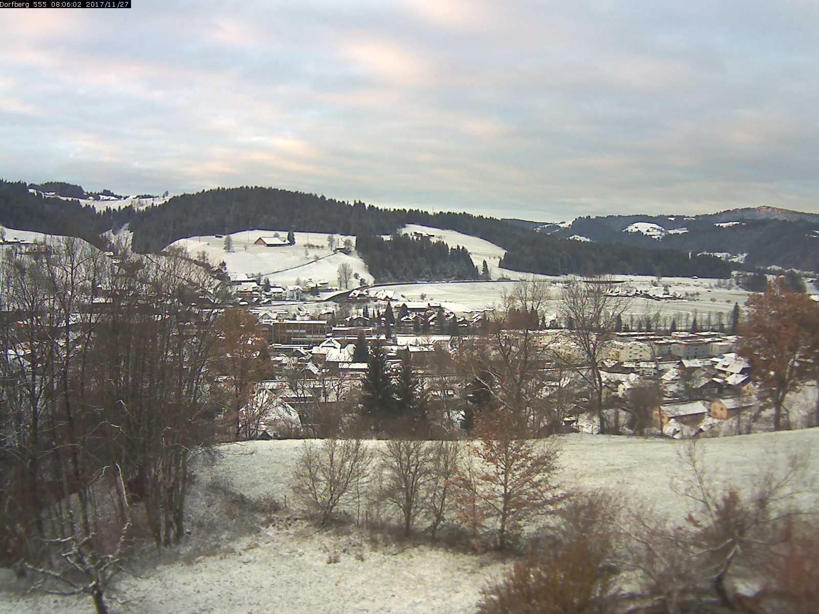 Webcam-Bild: Aussicht vom Dorfberg in Langnau 20171127-080601