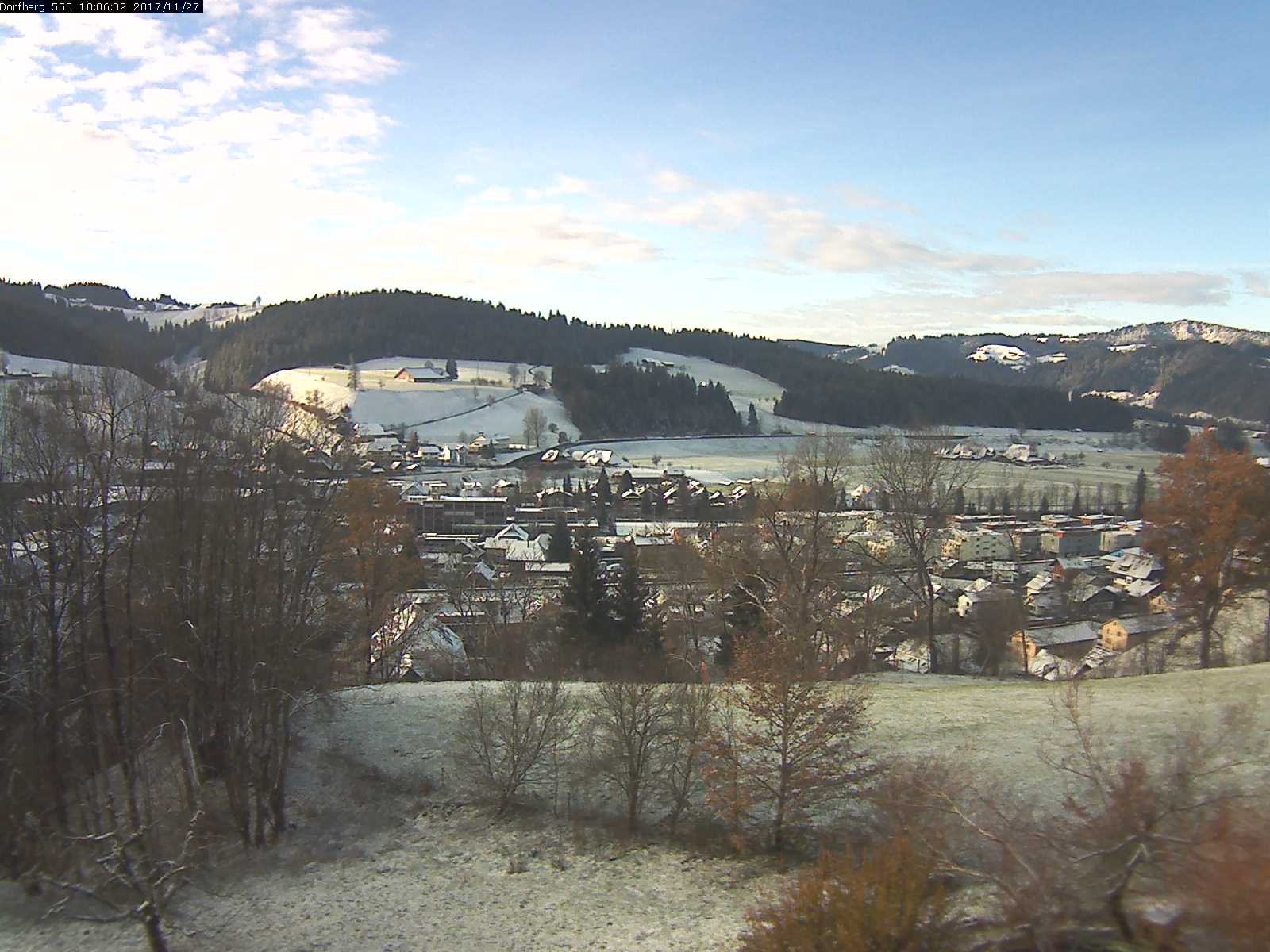 Webcam-Bild: Aussicht vom Dorfberg in Langnau 20171127-100601