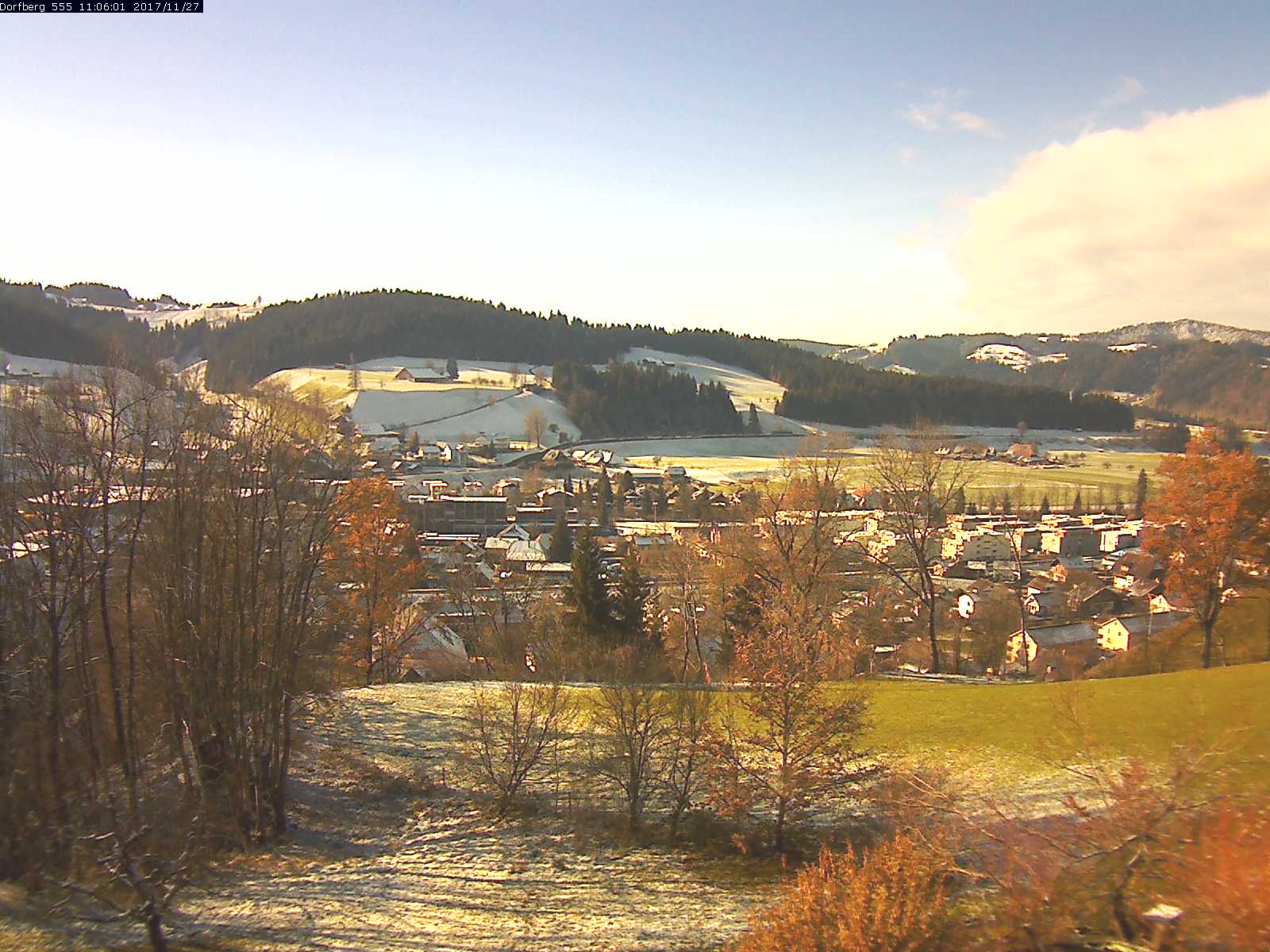 Webcam-Bild: Aussicht vom Dorfberg in Langnau 20171127-110601