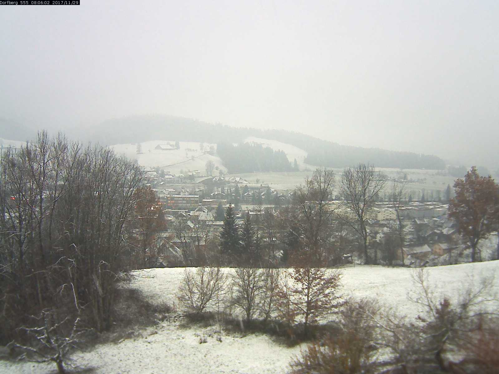 Webcam-Bild: Aussicht vom Dorfberg in Langnau 20171129-080601