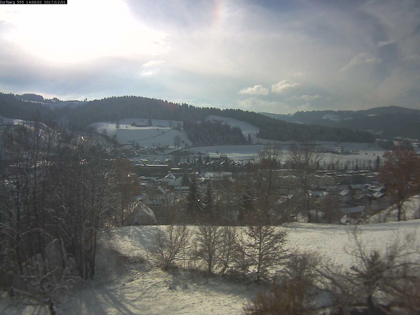 Webcam-Bild: Aussicht vom Dorfberg in Langnau 20171201-140601