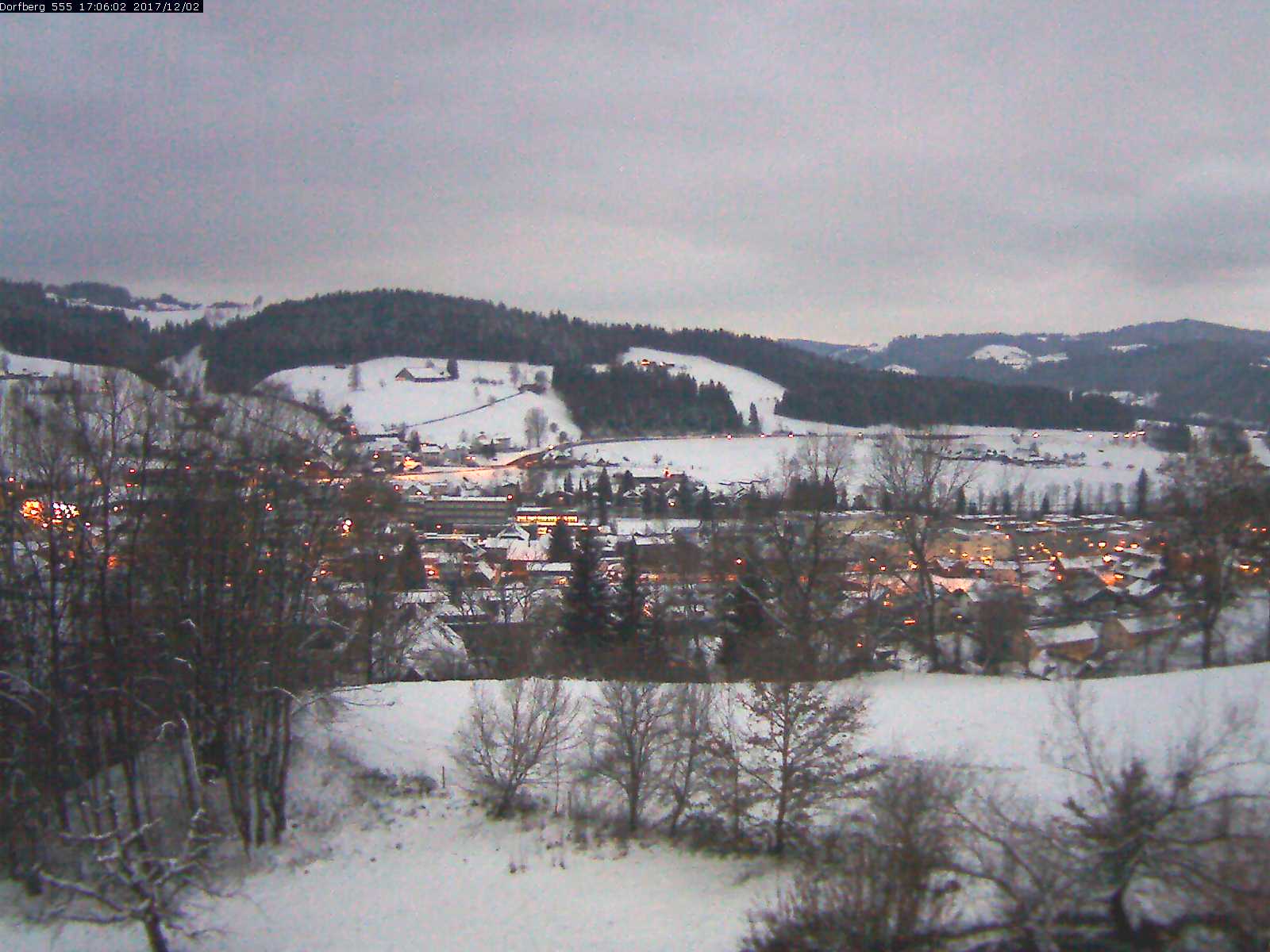 Webcam-Bild: Aussicht vom Dorfberg in Langnau 20171202-170601