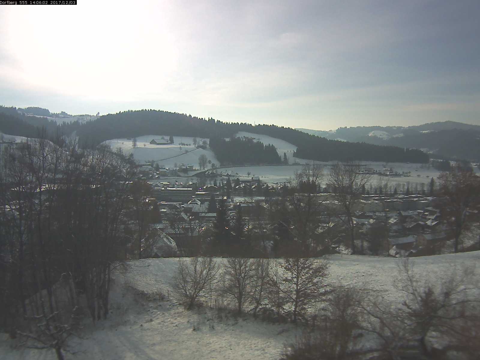 Webcam-Bild: Aussicht vom Dorfberg in Langnau 20171203-140602
