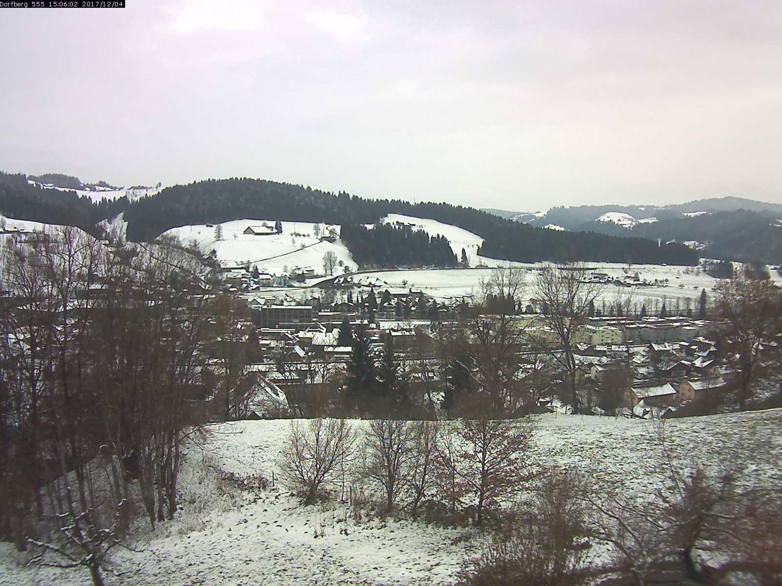 Webcam-Bild: Aussicht vom Dorfberg in Langnau 20171204-150601