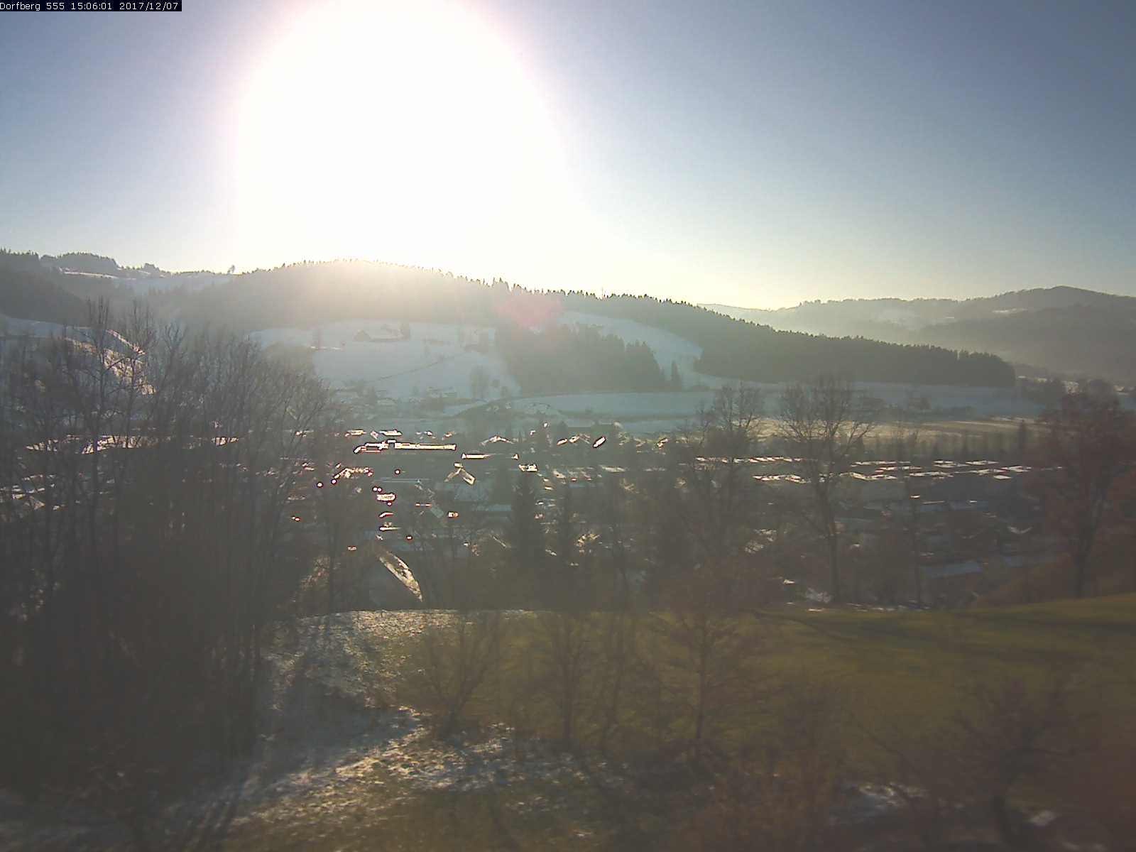 Webcam-Bild: Aussicht vom Dorfberg in Langnau 20171207-150601