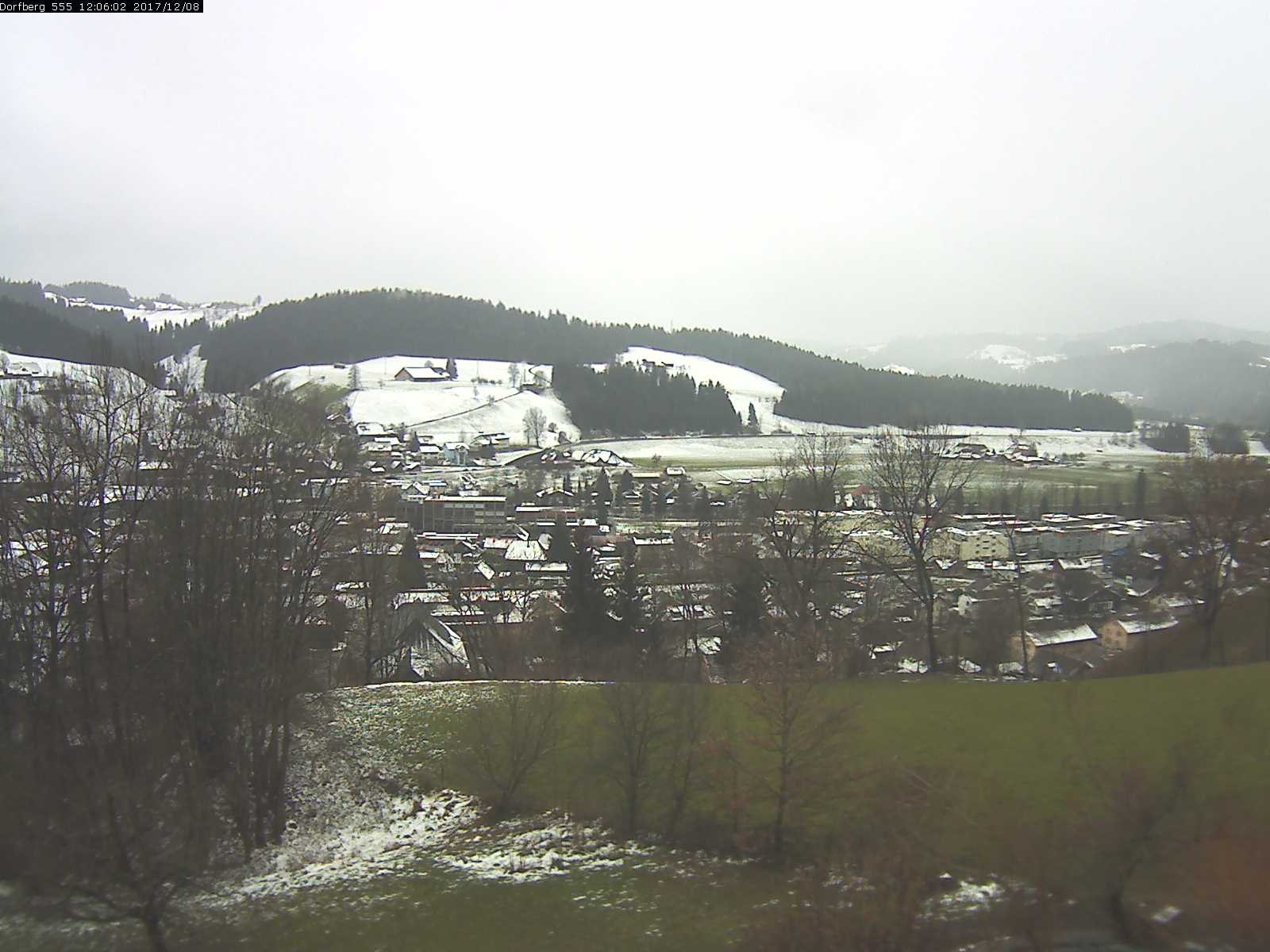 Webcam-Bild: Aussicht vom Dorfberg in Langnau 20171208-120601