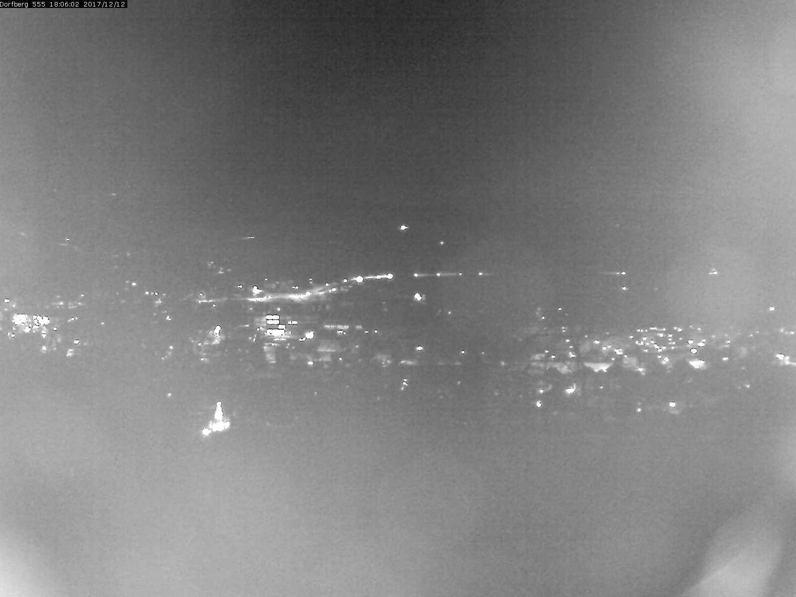 Webcam-Bild: Aussicht vom Dorfberg in Langnau 20171212-180601