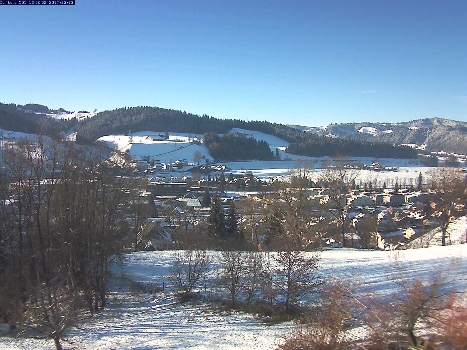 Webcam-Bild: Aussicht vom Dorfberg in Langnau 20171213-100601