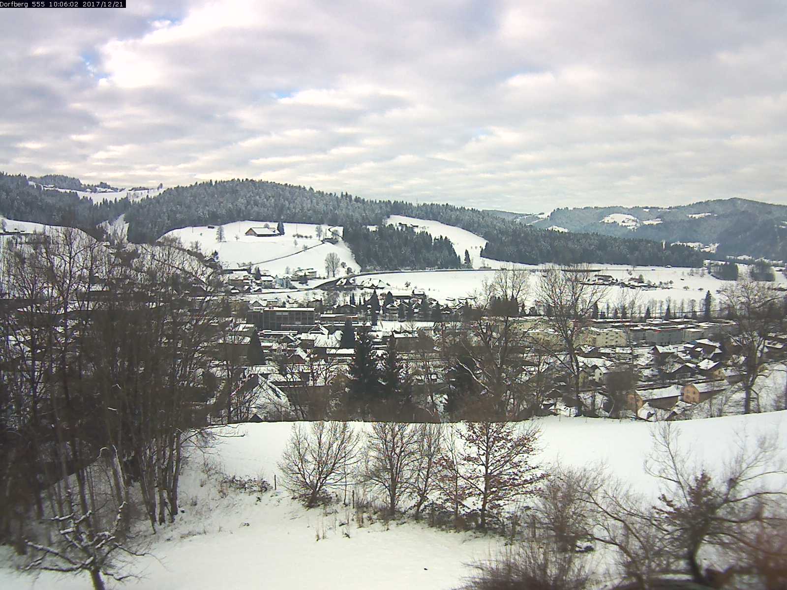 Webcam-Bild: Aussicht vom Dorfberg in Langnau 20171221-100601