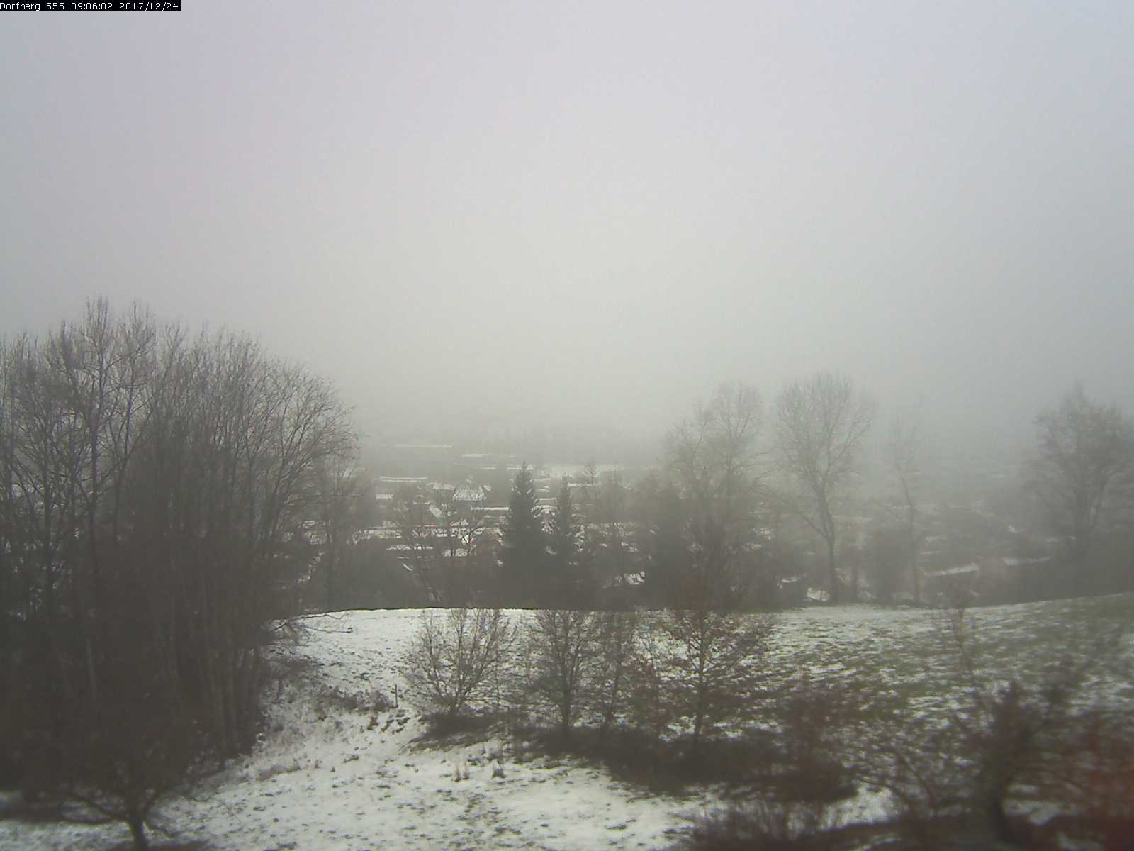 Webcam-Bild: Aussicht vom Dorfberg in Langnau 20171224-090601