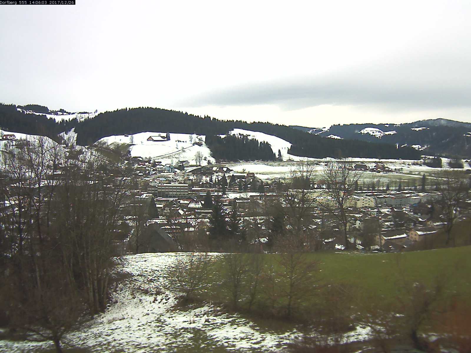 Webcam-Bild: Aussicht vom Dorfberg in Langnau 20171226-140601
