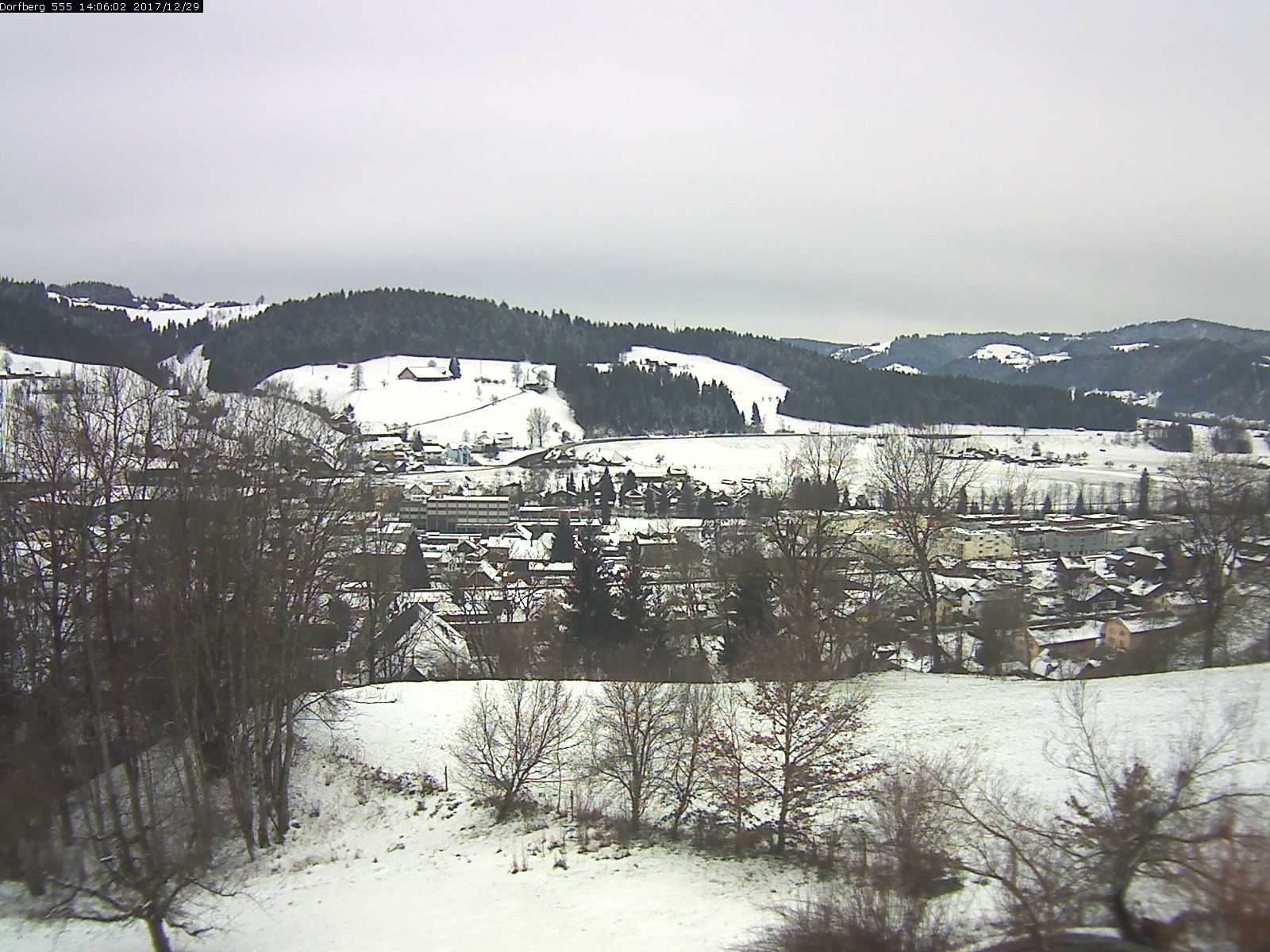 Webcam-Bild: Aussicht vom Dorfberg in Langnau 20171229-140601