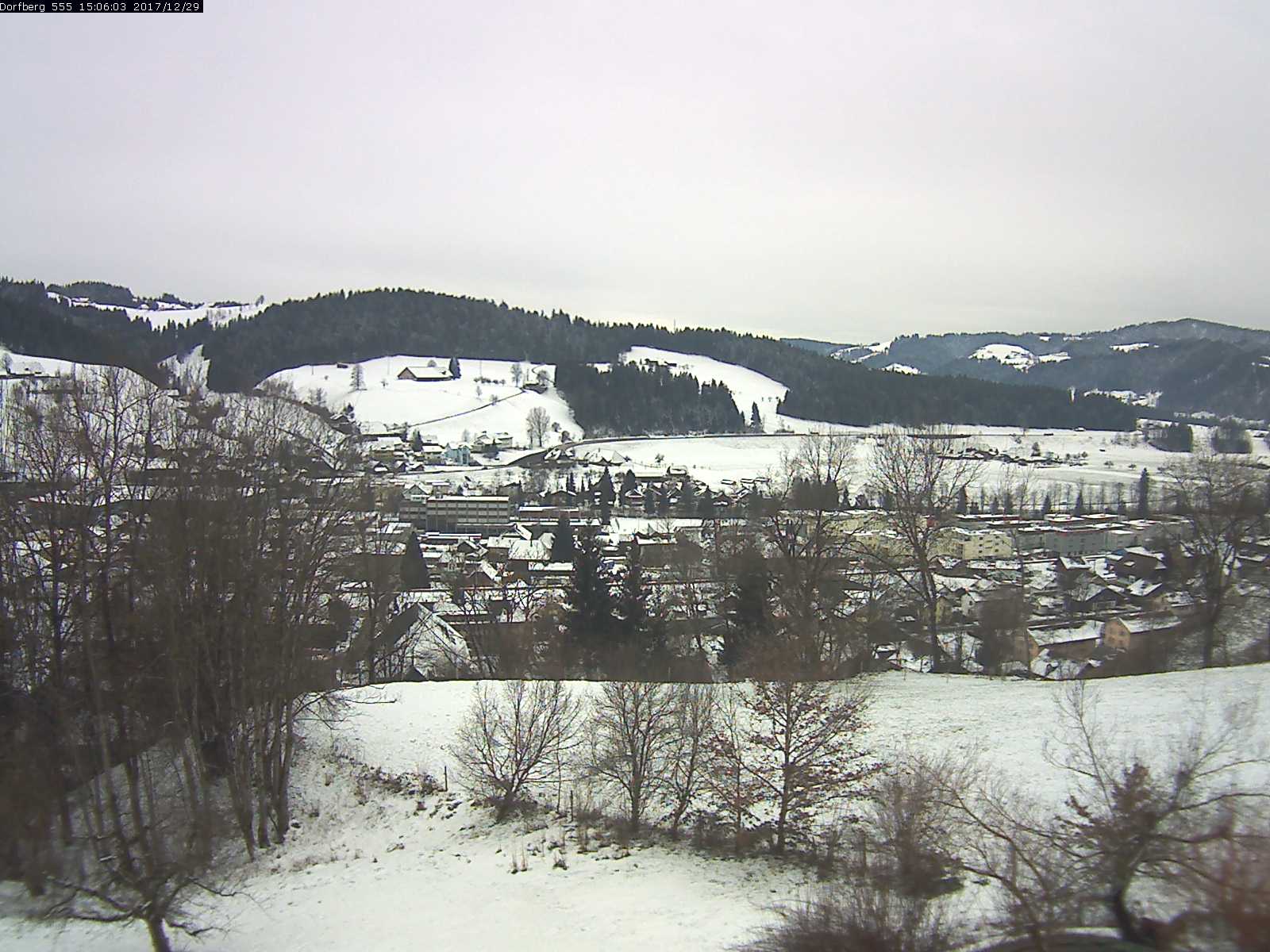 Webcam-Bild: Aussicht vom Dorfberg in Langnau 20171229-150601