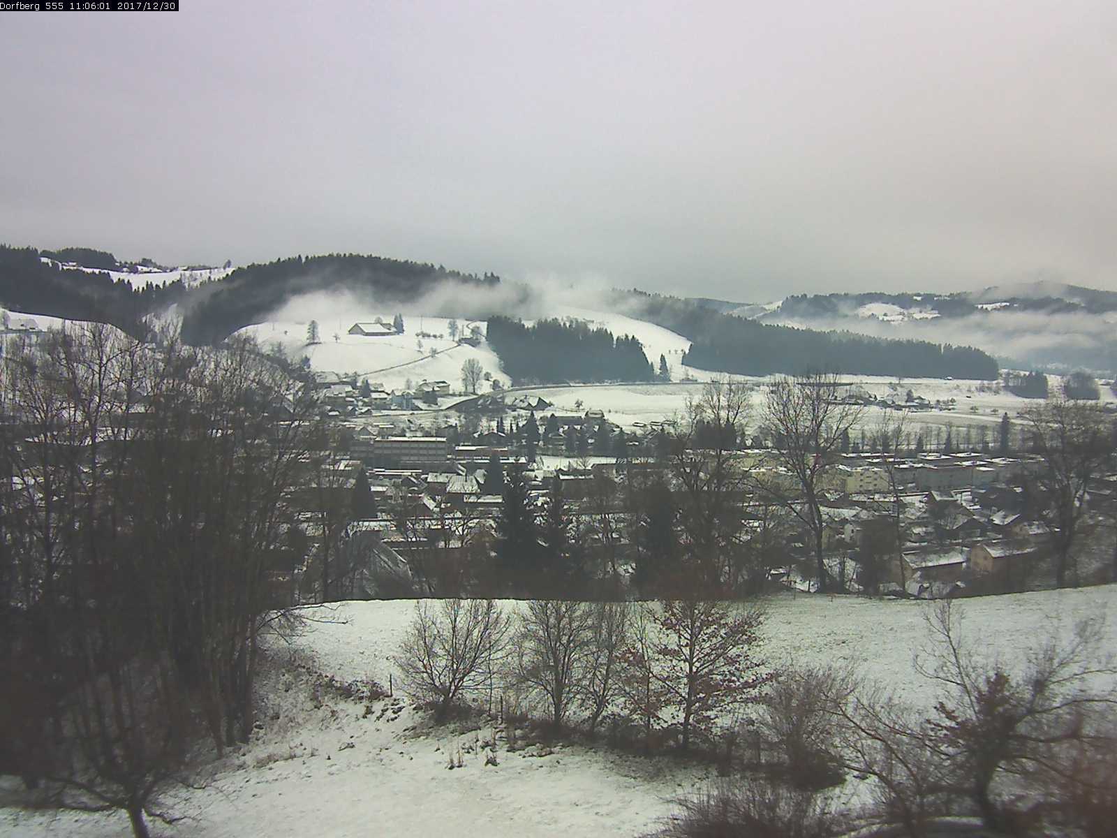 Webcam-Bild: Aussicht vom Dorfberg in Langnau 20171230-110601