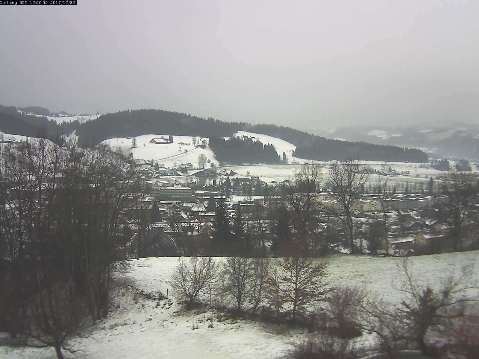 Webcam-Bild: Aussicht vom Dorfberg in Langnau 20171230-120601