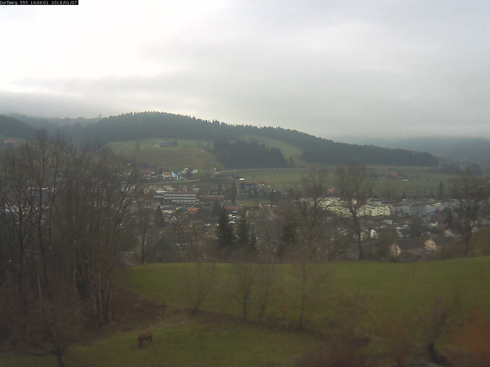 Webcam-Bild: Aussicht vom Dorfberg in Langnau 20180107-160601