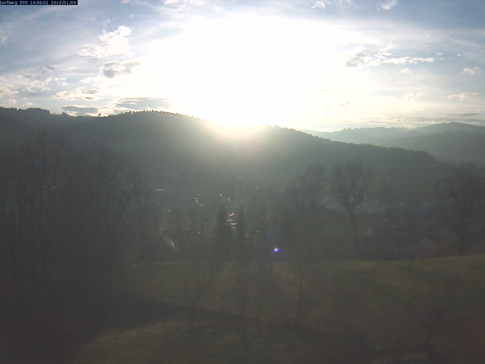 Webcam-Bild: Aussicht vom Dorfberg in Langnau 20180109-160601
