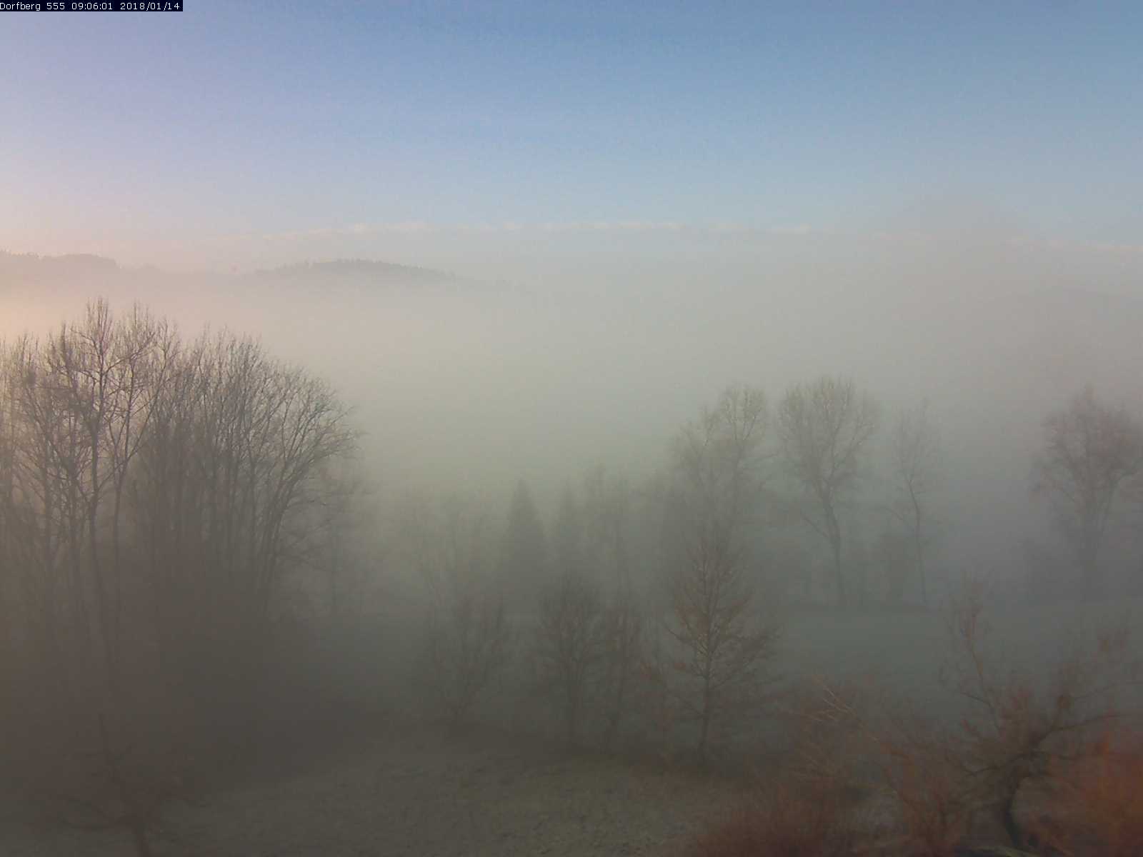 Webcam-Bild: Aussicht vom Dorfberg in Langnau 20180114-090601