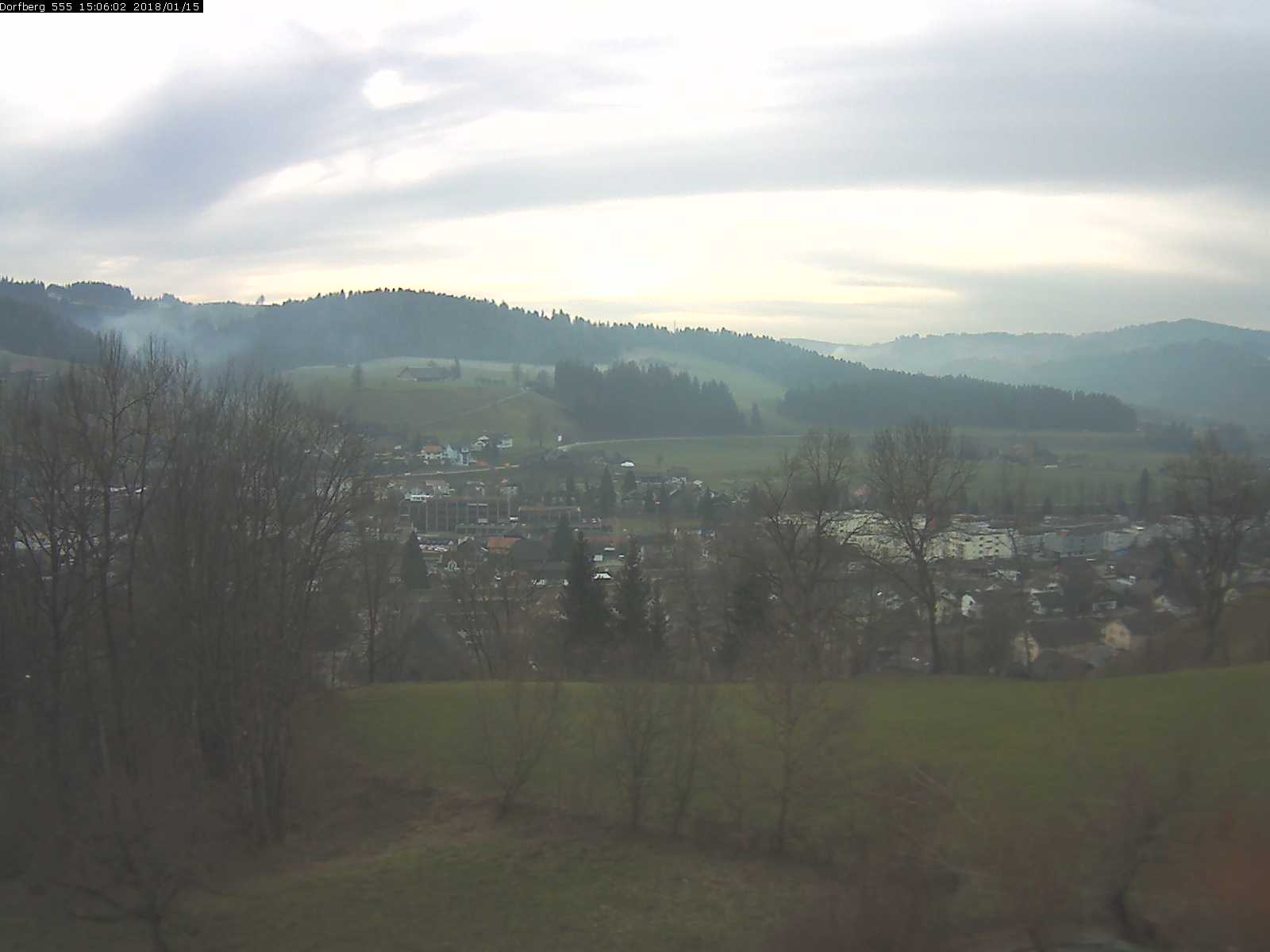 Webcam-Bild: Aussicht vom Dorfberg in Langnau 20180115-150601