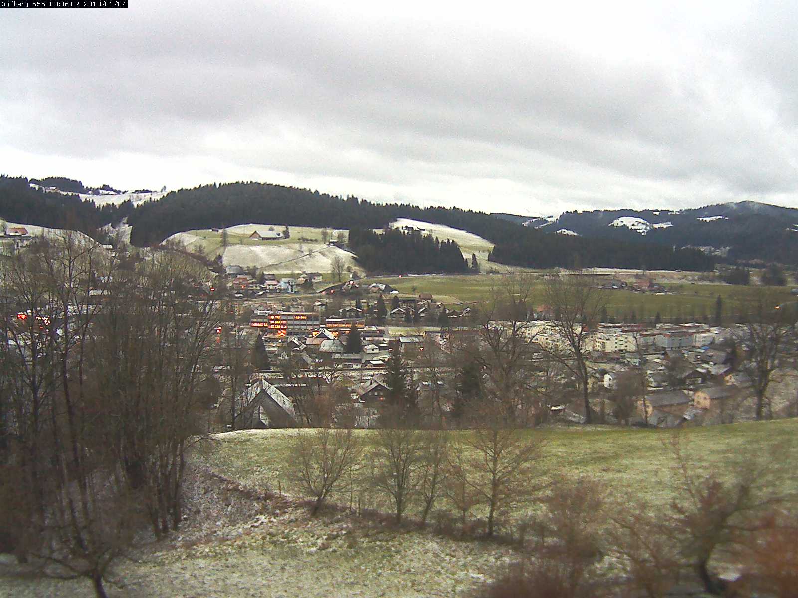 Webcam-Bild: Aussicht vom Dorfberg in Langnau 20180117-080601