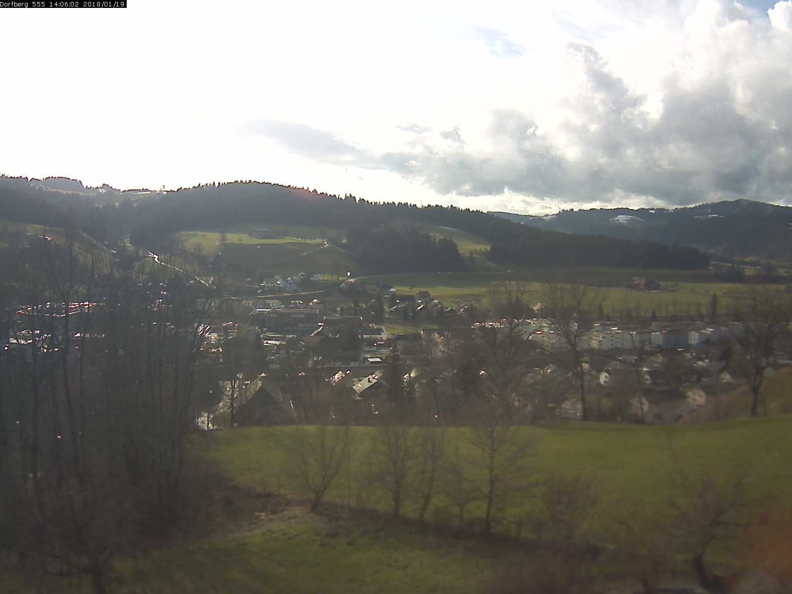 Webcam-Bild: Aussicht vom Dorfberg in Langnau 20180119-140601