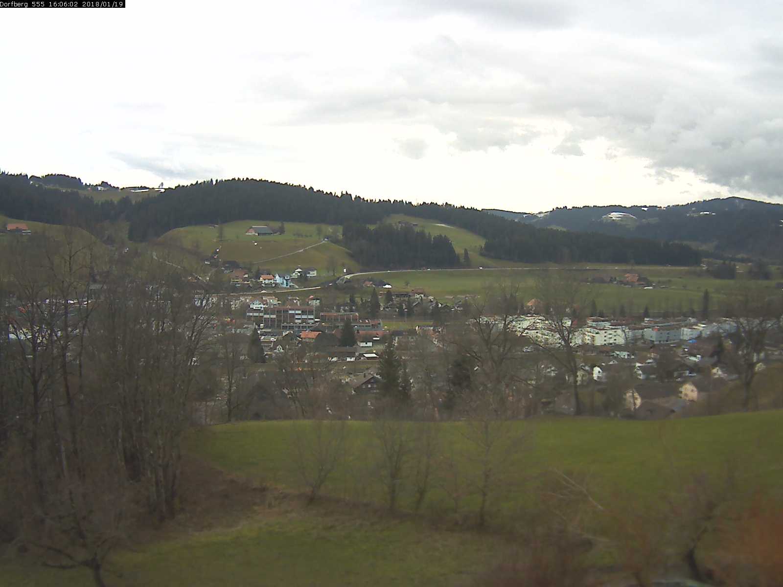 Webcam-Bild: Aussicht vom Dorfberg in Langnau 20180119-160601