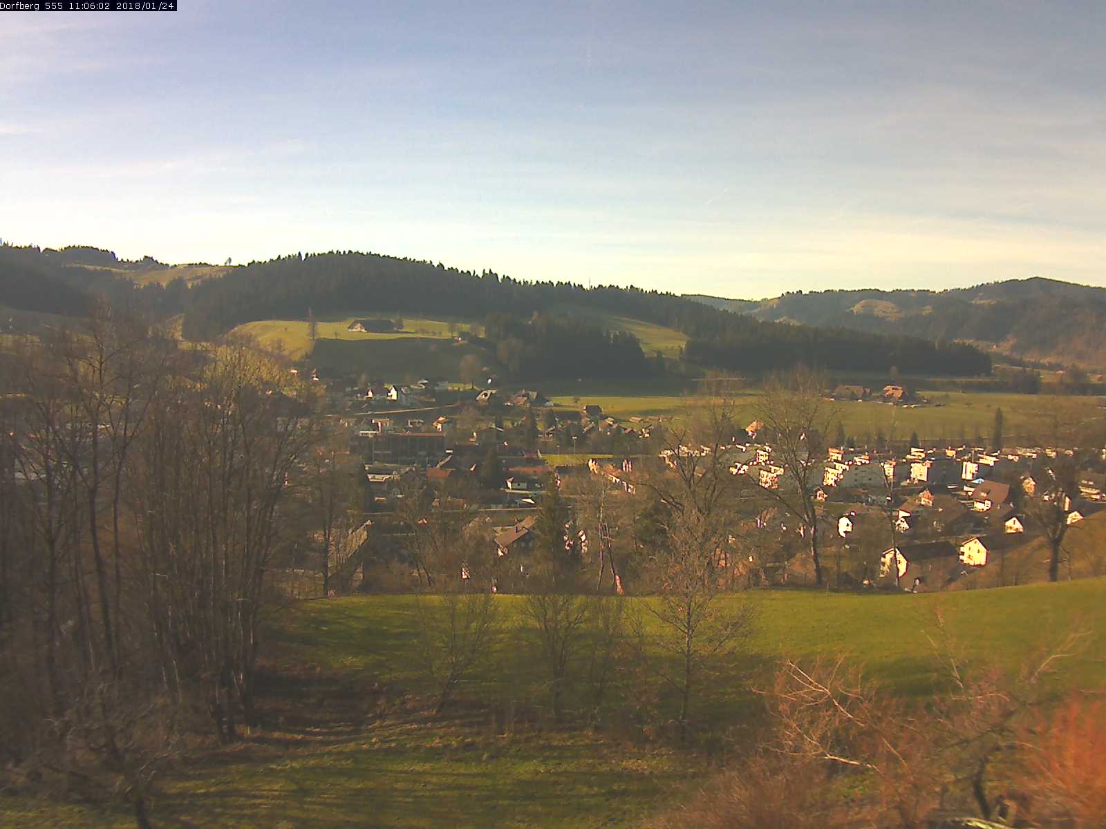 Webcam-Bild: Aussicht vom Dorfberg in Langnau 20180124-110601