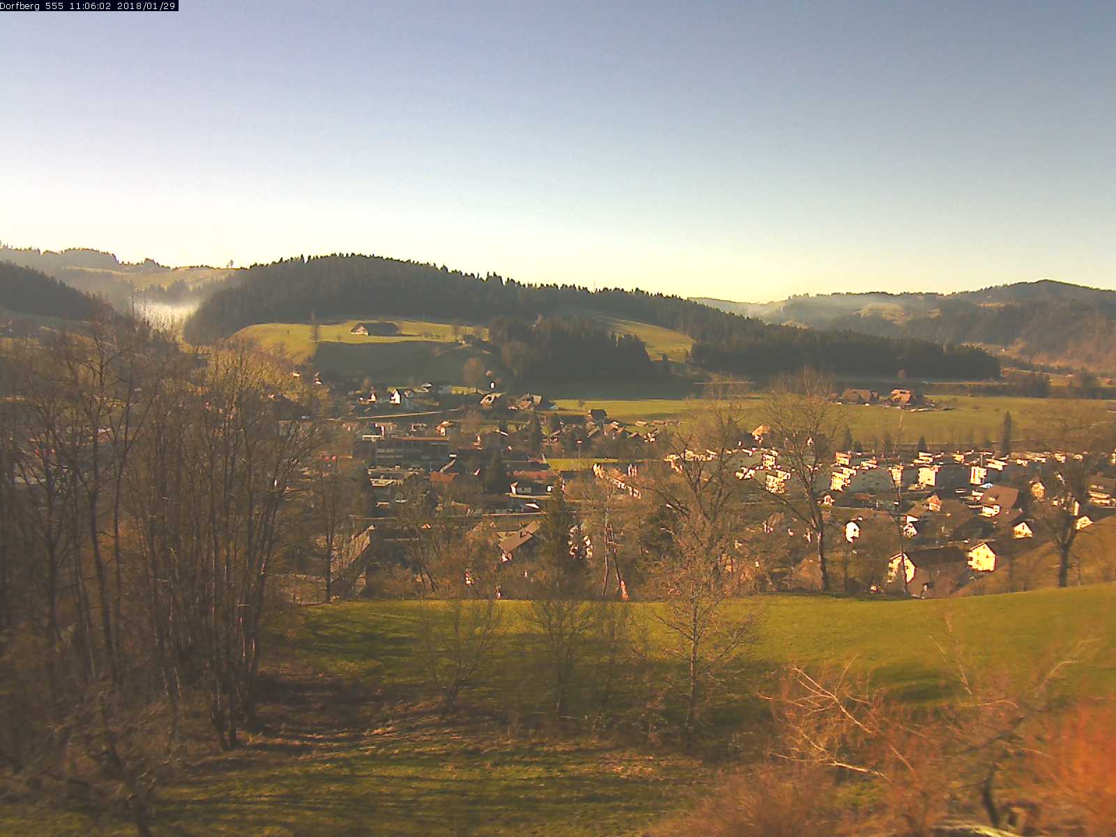 Webcam-Bild: Aussicht vom Dorfberg in Langnau 20180129-110601