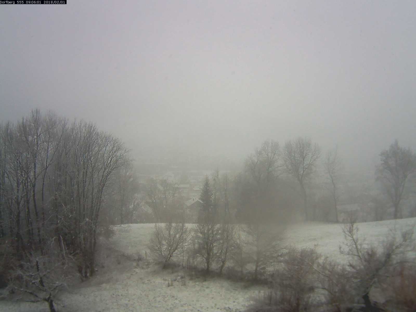 Webcam-Bild: Aussicht vom Dorfberg in Langnau 20180201-090601