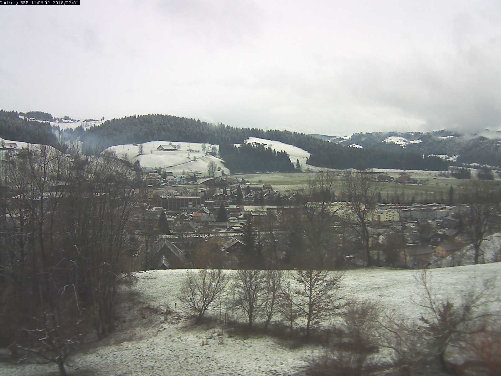 Webcam-Bild: Aussicht vom Dorfberg in Langnau 20180201-110601