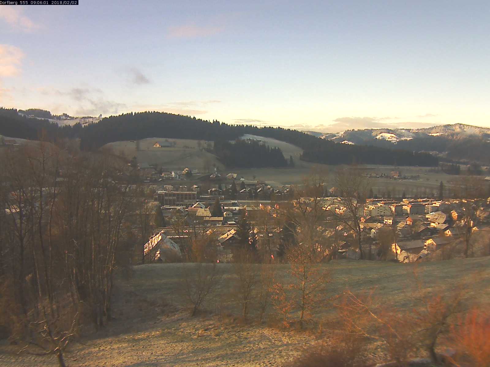 Webcam-Bild: Aussicht vom Dorfberg in Langnau 20180202-090601