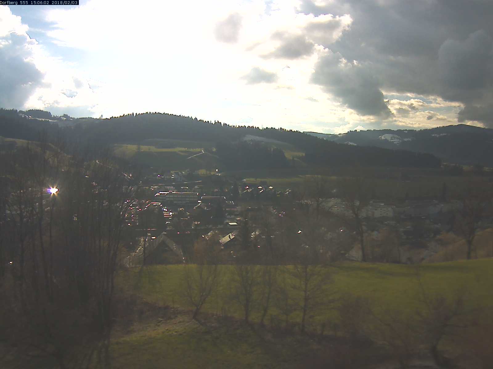 Webcam-Bild: Aussicht vom Dorfberg in Langnau 20180203-150601