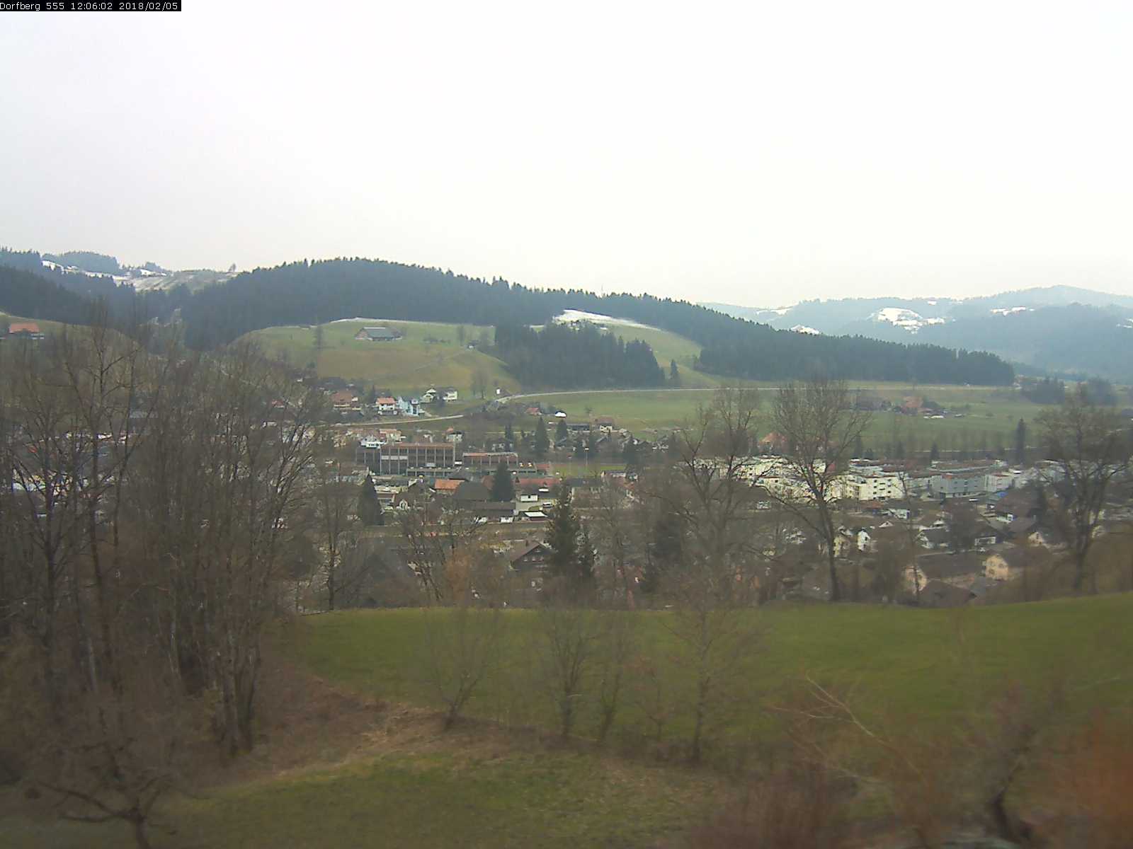 Webcam-Bild: Aussicht vom Dorfberg in Langnau 20180205-120602
