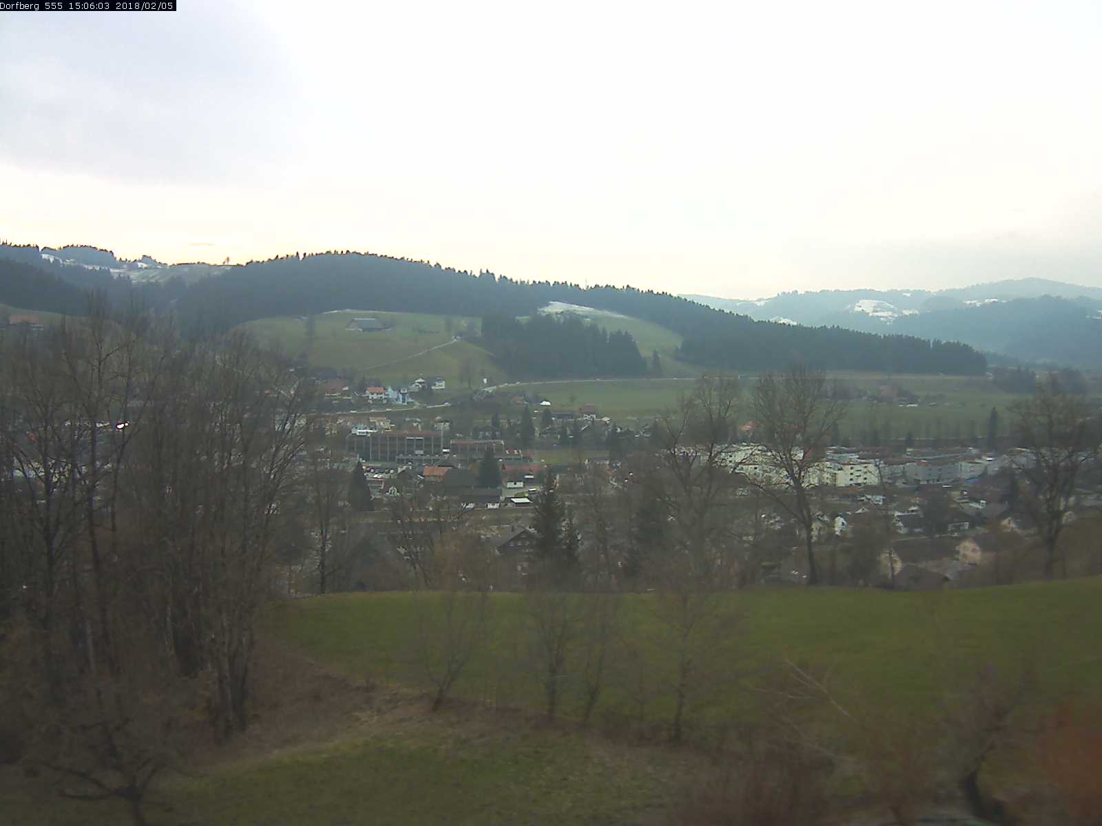 Webcam-Bild: Aussicht vom Dorfberg in Langnau 20180205-150601