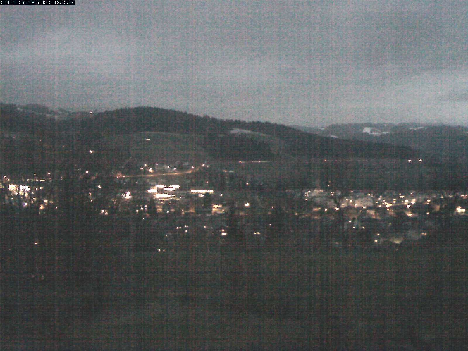 Webcam-Bild: Aussicht vom Dorfberg in Langnau 20180207-180601