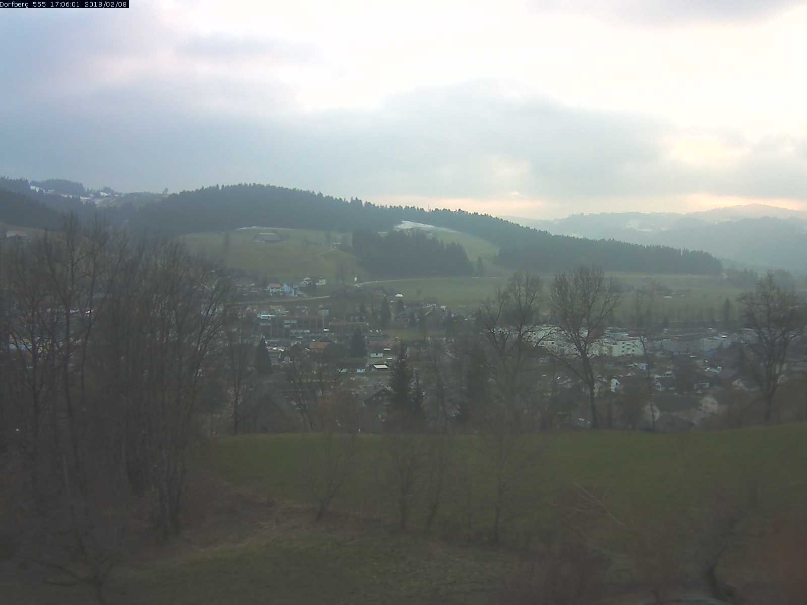 Webcam-Bild: Aussicht vom Dorfberg in Langnau 20180208-170601