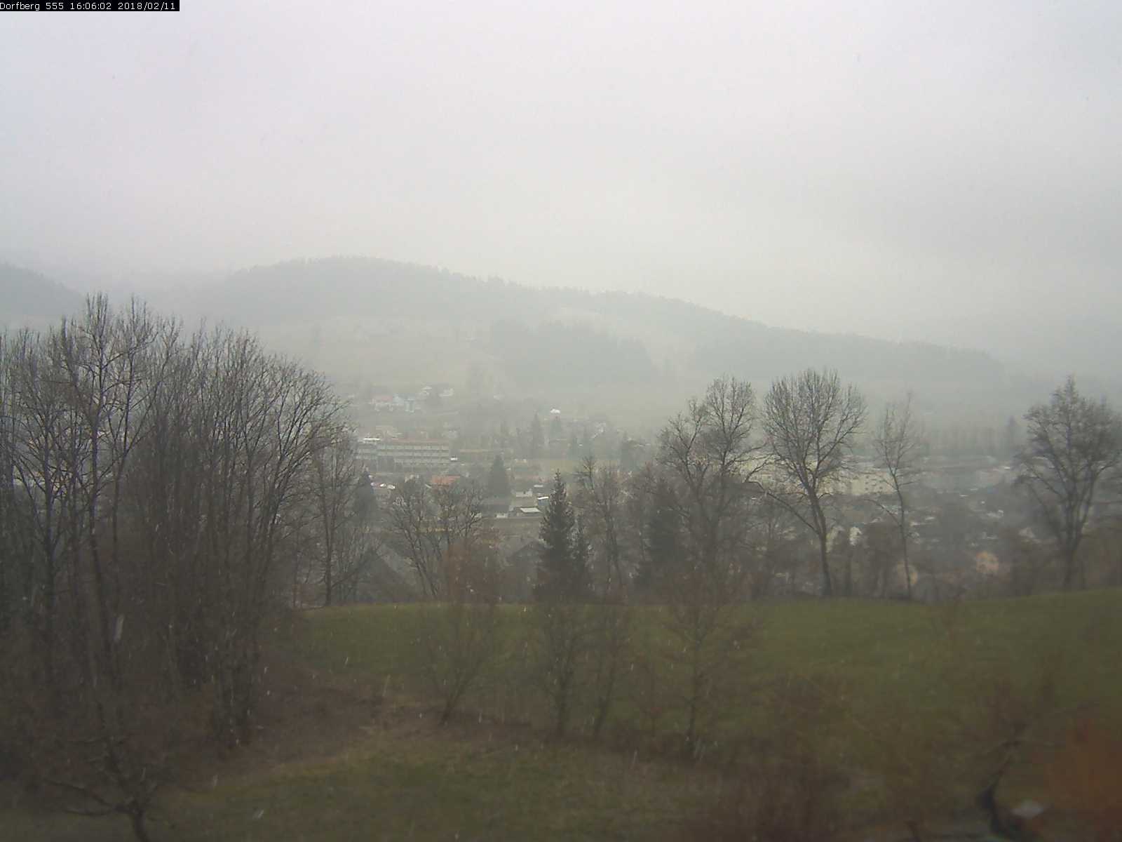 Webcam-Bild: Aussicht vom Dorfberg in Langnau 20180211-160601