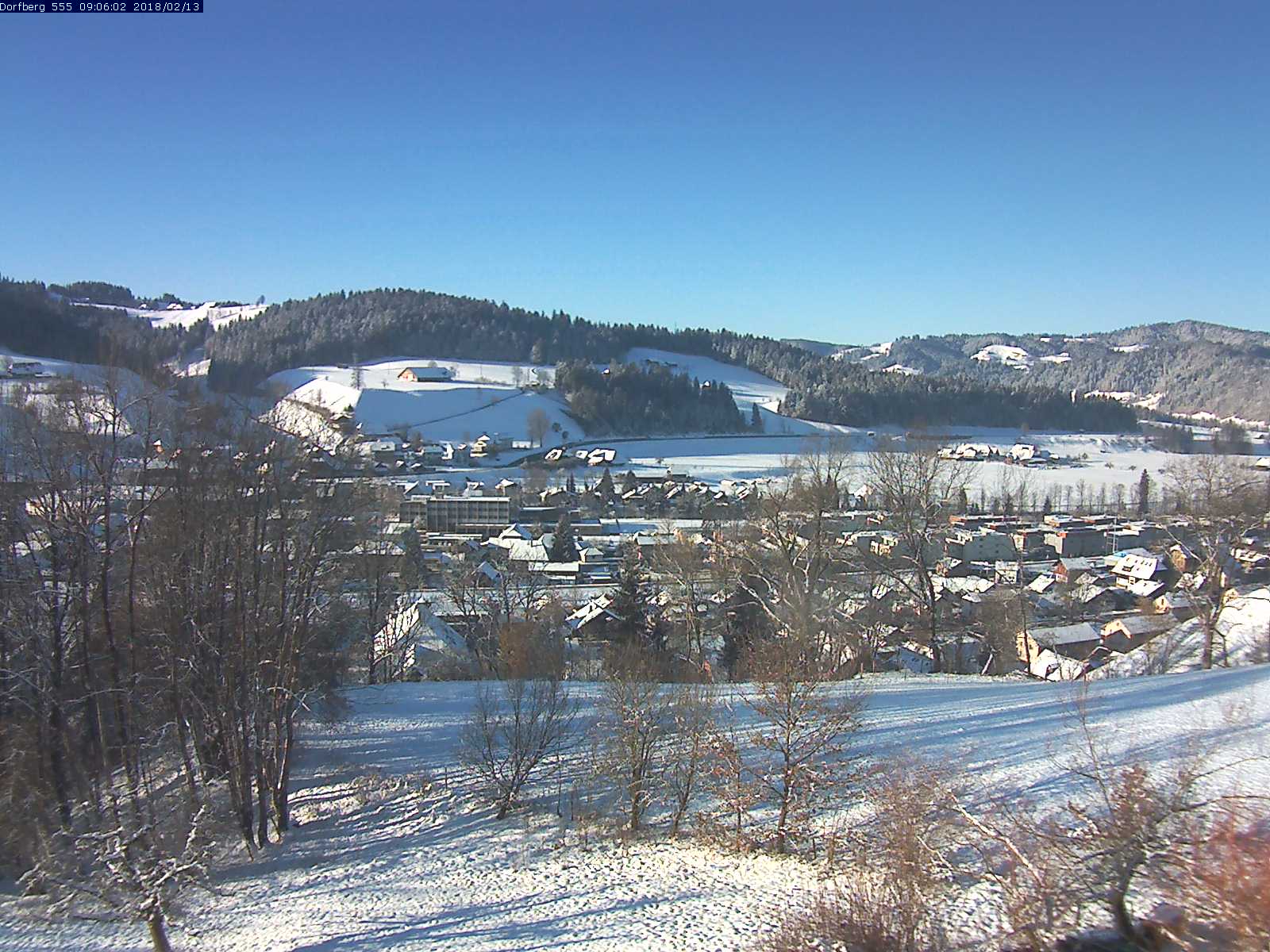 Webcam-Bild: Aussicht vom Dorfberg in Langnau 20180213-090601