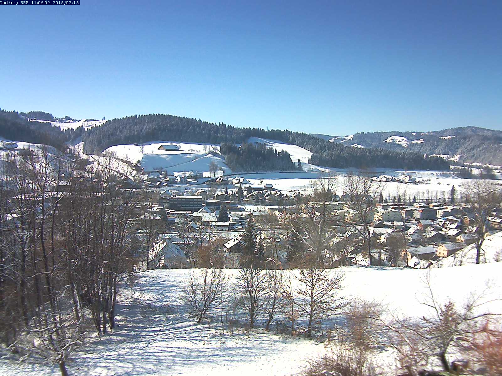 Webcam-Bild: Aussicht vom Dorfberg in Langnau 20180213-110601