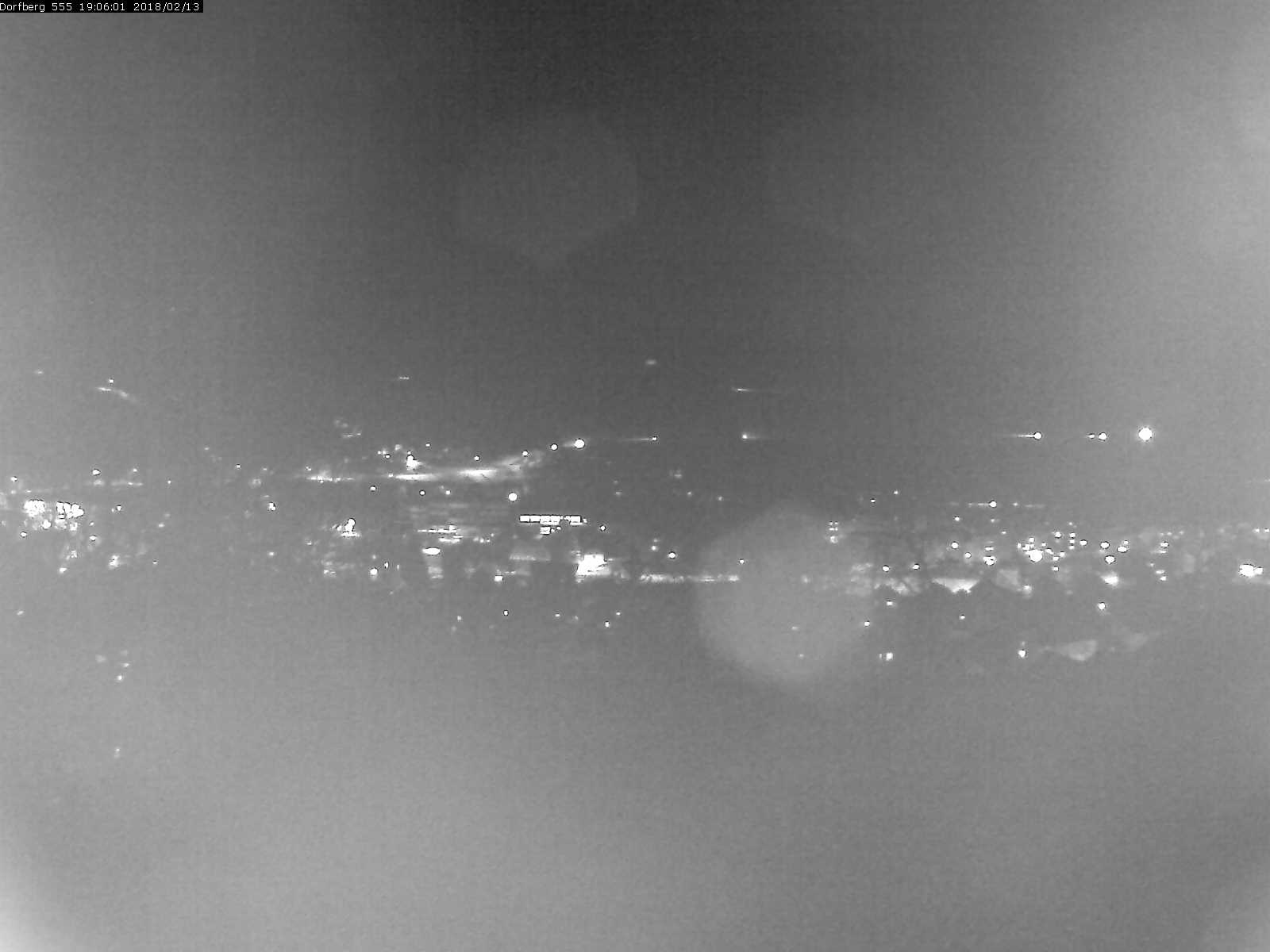 Webcam-Bild: Aussicht vom Dorfberg in Langnau 20180213-190601