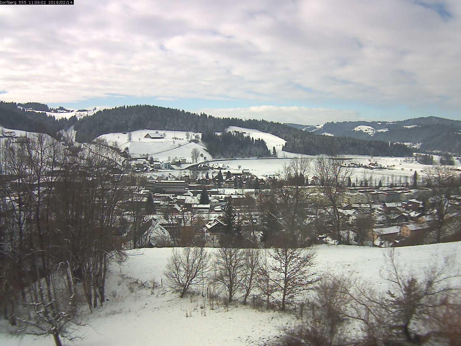 Webcam-Bild: Aussicht vom Dorfberg in Langnau 20180214-110601