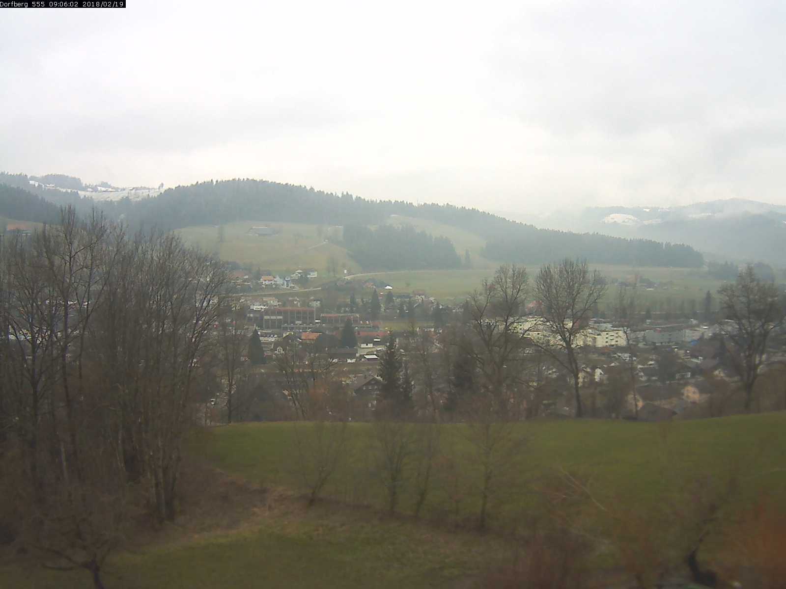 Webcam-Bild: Aussicht vom Dorfberg in Langnau 20180219-090601
