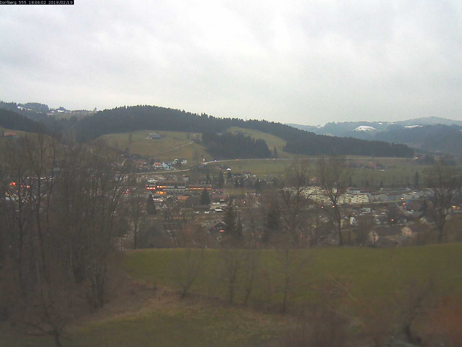 Webcam-Bild: Aussicht vom Dorfberg in Langnau 20180219-180601