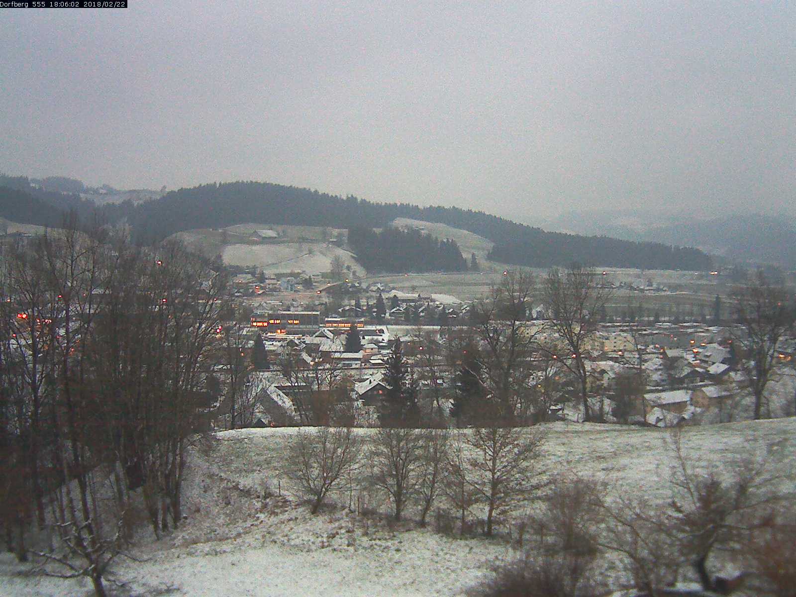 Webcam-Bild: Aussicht vom Dorfberg in Langnau 20180222-180601